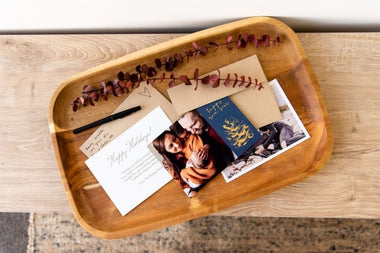 What to Write in Your Holiday Cards this Year