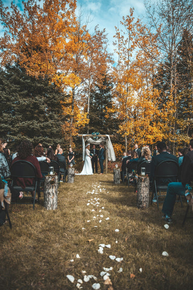 Our Favorite Backyard Wedding Ideas for 2026