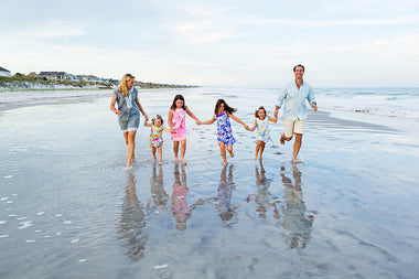 10 Tips for Creating Amazing Family Portraits at the Beach