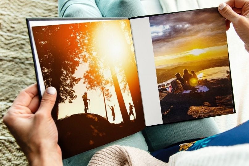 How To Build An Incredible Travel Photo Book