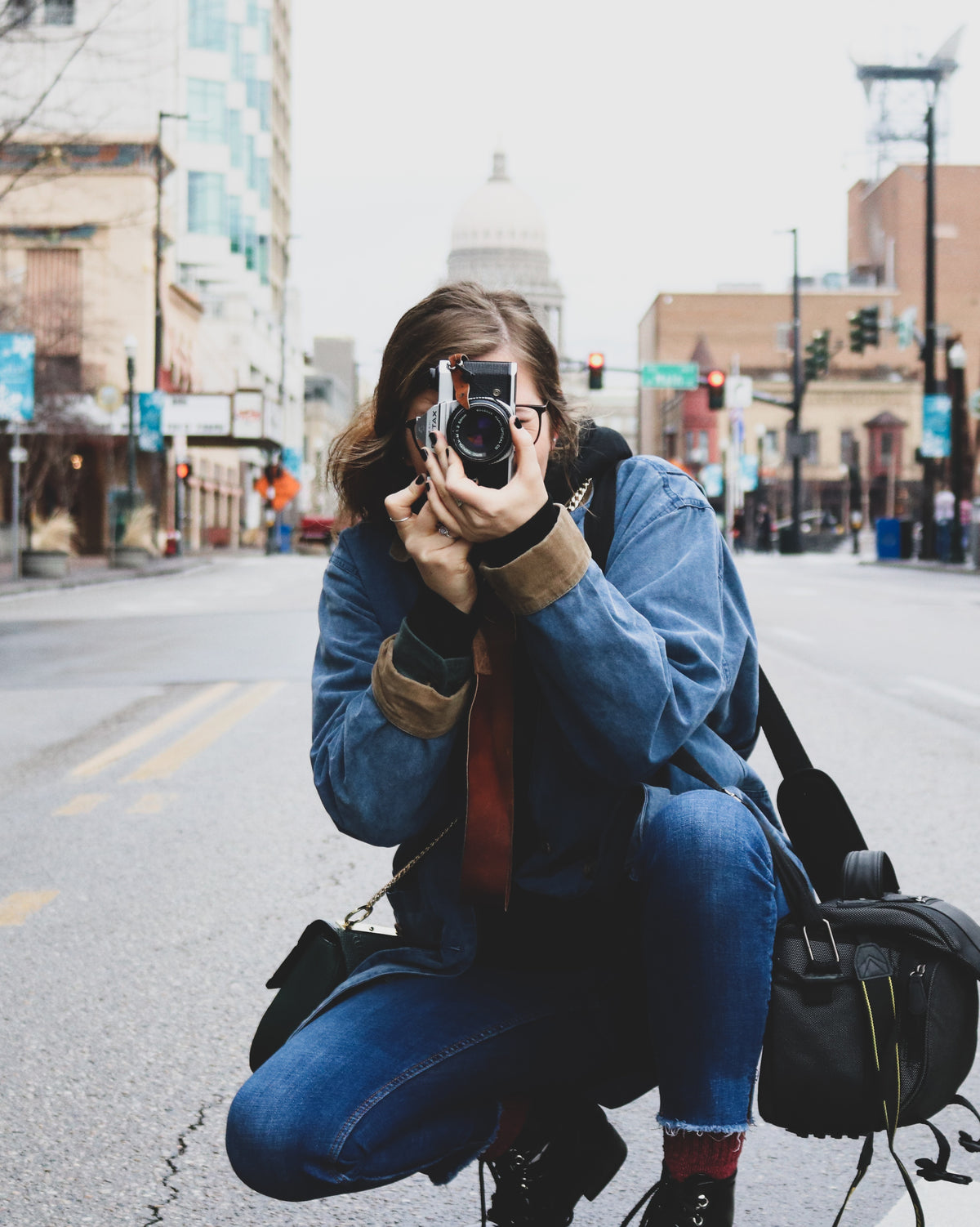 A women holding a camera