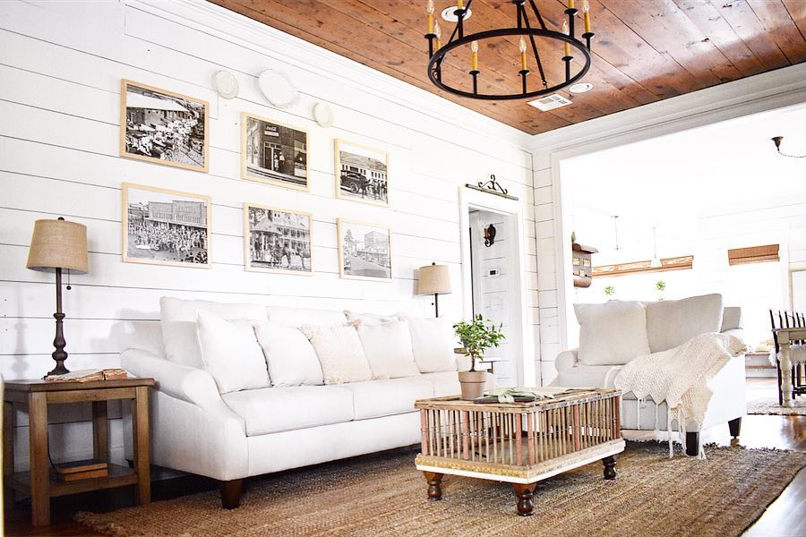 living room gallery wall