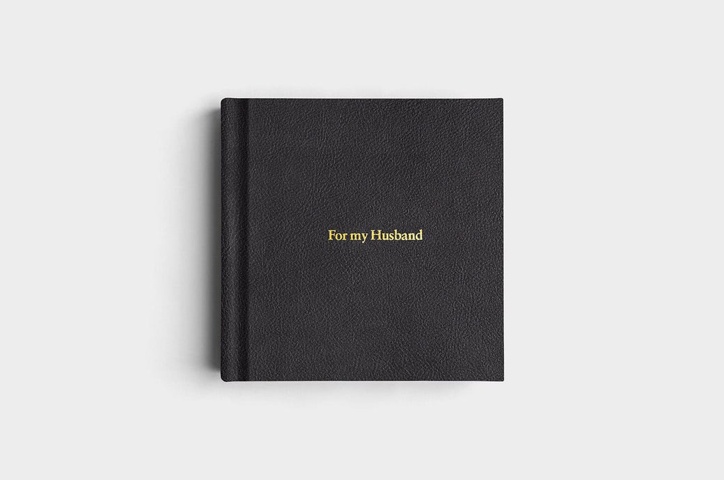 10x10 Square Pebble Black Vegan Leather Album