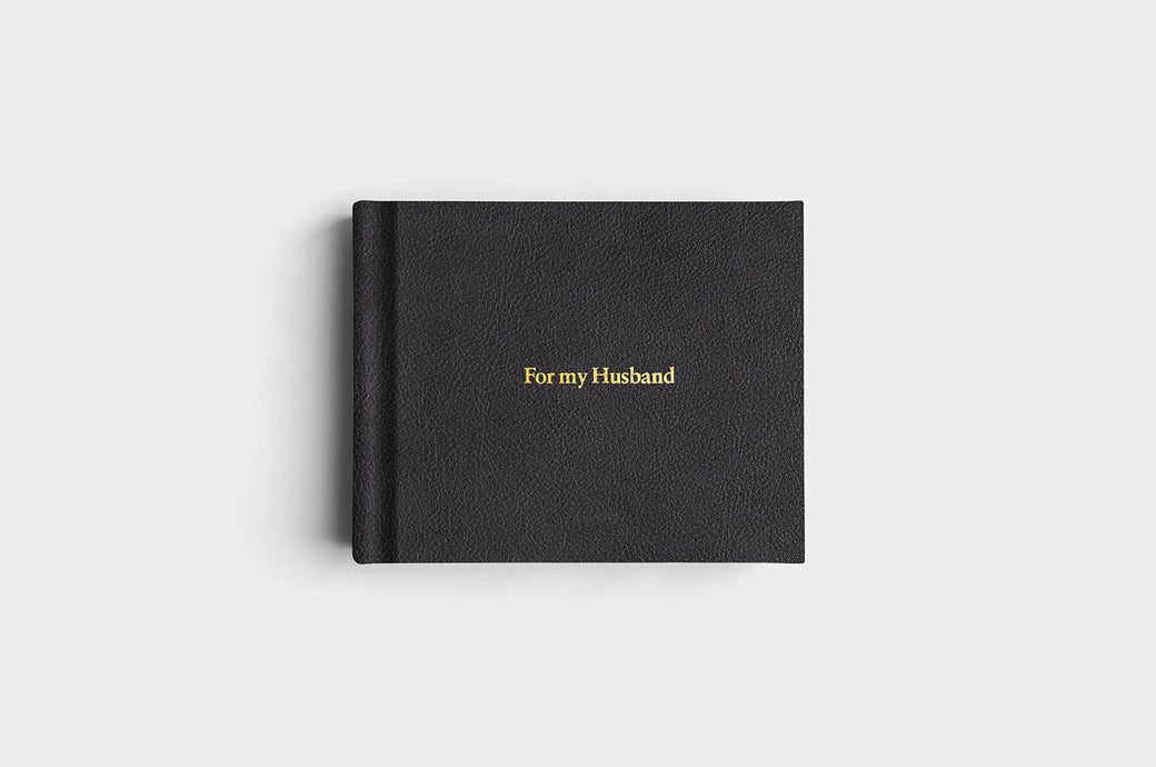 10x8 Landscape Pebble Black Vegan Leather Album