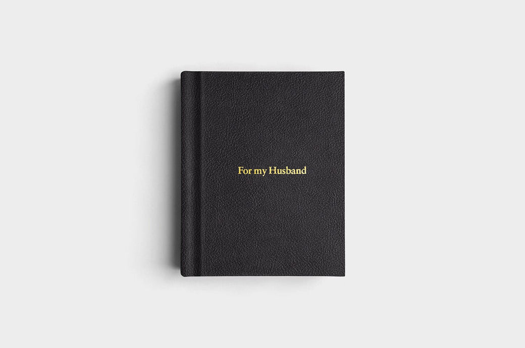 8x10 Portrait Pebble Black Vegan Leather Album