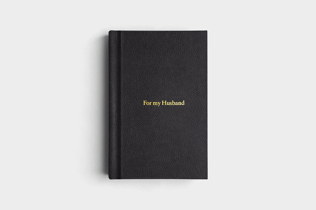 8x12 Portrait Pebble Black Vegan Leather Album