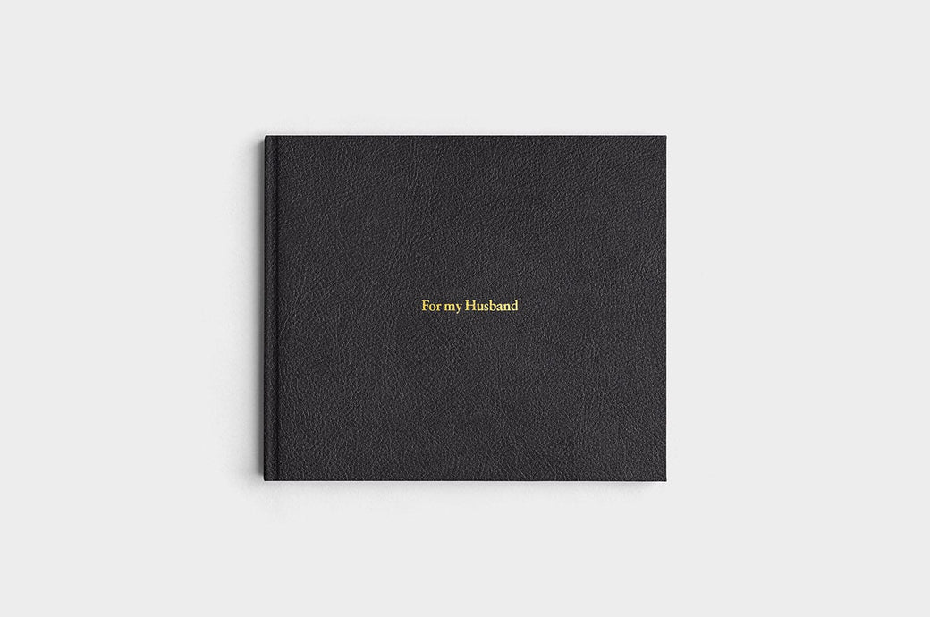8.5x11  Landscape Pebble Black Vegan Leather Photo Book